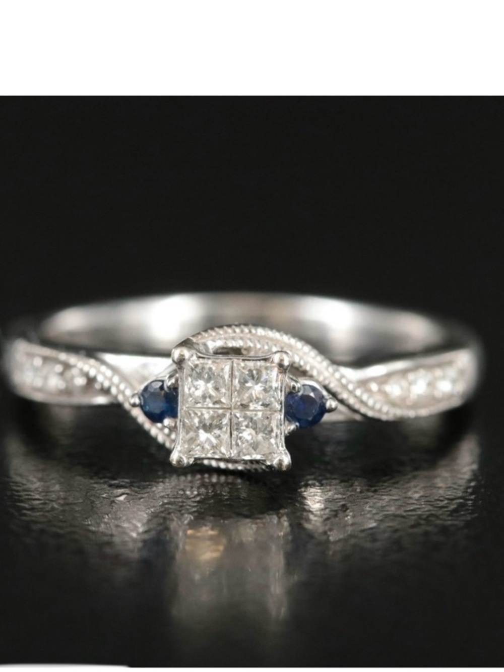 10K SOLID WHITE GOLD .20 CARAT TOTAL WEIGHT & SAPPHIRE DIAMOND RING (5.25)